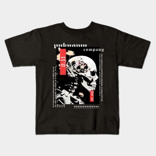 Design of a skeleton with flowers with black and white aesthetics| gothic alternative| grunge | dark Kids T-Shirt